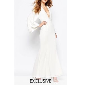 Fame and Partners Plunge Neck White Dress